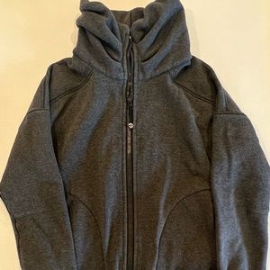 Lululemon sweatshirt with zipper